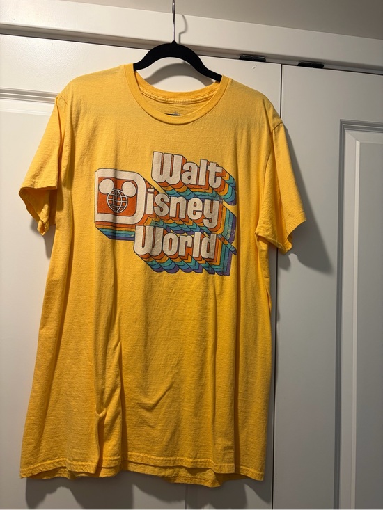 Disney Other - Walt Disney World Yellow Graphic T‑Shirt